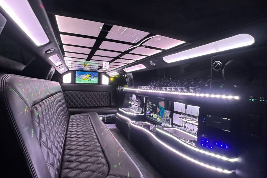 Chrysler C300 Emerald Edition – image 8